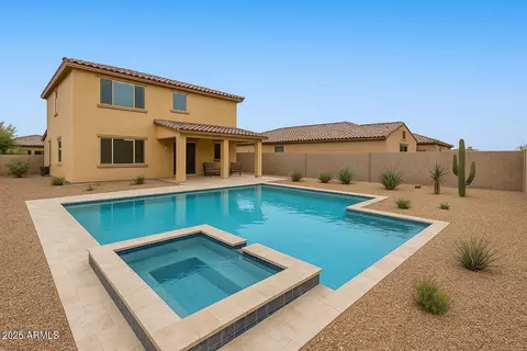 Exterior - 608 E Pasaro Dr, Phoenix, AZ 85085 photo 3 of 5