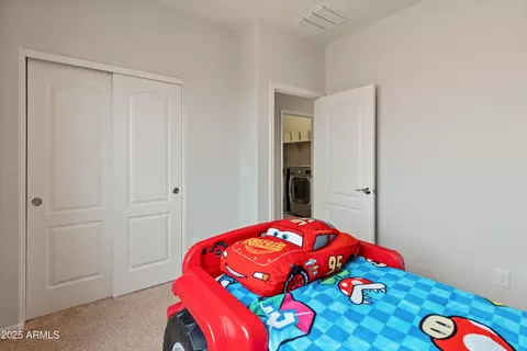 Bedroom - 608 E Pasaro Dr, Phoenix, AZ 85085 photo 2 of 8