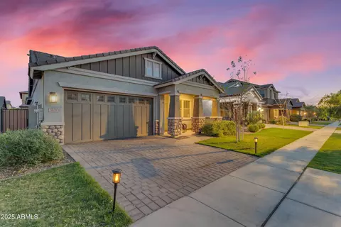 3859 E Appaloosa Rd, Gilbert, AZ 85296 photo 4