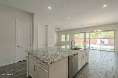 4090 E Bethena St, Gilbert, AZ 85295 photo 9