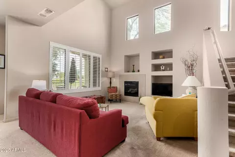 Living - 3131 E Legacy Dr #1012, Phoenix, AZ 85042 photo 3 of 5