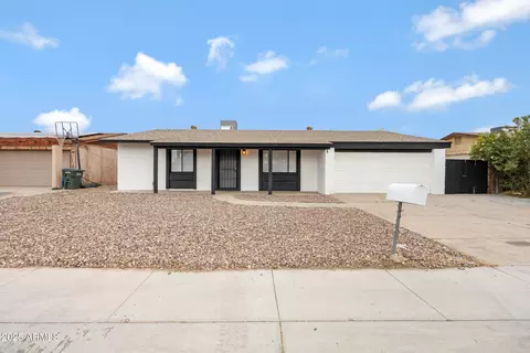 4241 N 82nd Dr, Phoenix, AZ 85033