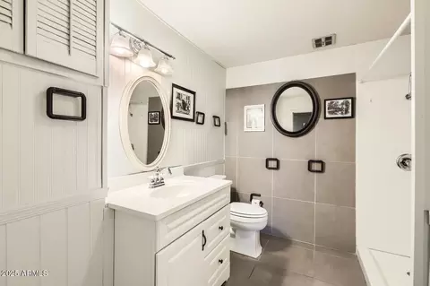 4518 N 8th Pl, Phoenix, AZ 85014 photo 8