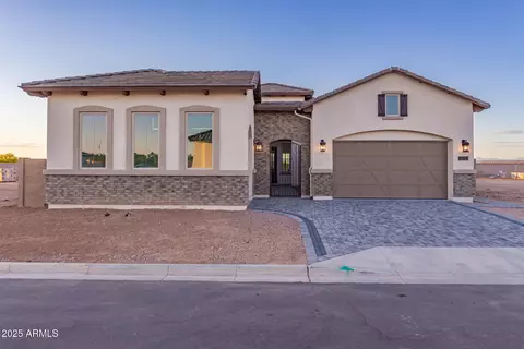 2636 E Virginia St, Mesa, AZ 85213