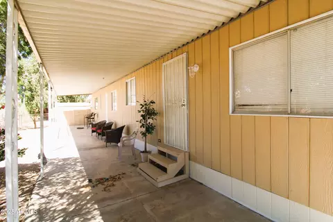 1524 E 23rd Ave, Apache Junction, AZ 85119 photo 2