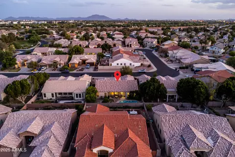 View/Area - 2830 Estrella Ct, Gilbert, AZ 85296 photo 5 of 15