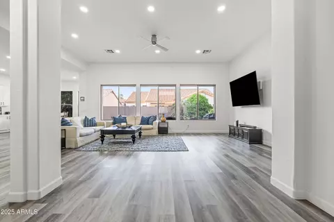 Living - 2830 Estrella Ct, Gilbert, AZ 85296 photo 1 of 3