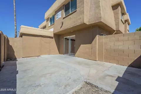 Exterior - 4614 E Pueblo Ave, Phoenix, AZ 85040 photo 4 of 5