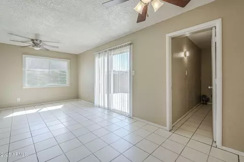 Living - 4614 E Pueblo Ave, Phoenix, AZ 85040 photo 6 of 6