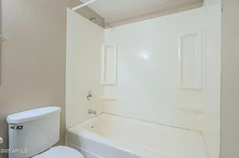 Bath - 4614 E Pueblo Ave, Phoenix, AZ 85040 photo 2 of 2