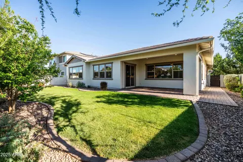 Exterior - 3620 E Austin Dr, Gilbert, AZ 85296 photo 11 of 25
