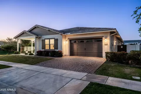 Exterior - 3620 E Austin Dr, Gilbert, AZ 85296 photo 17 of 25