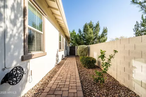 Exterior - 3620 E Austin Dr, Gilbert, AZ 85296 photo 14 of 25