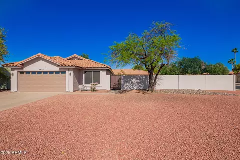 3834 E Bighorn Ave, Phoenix, AZ 85044