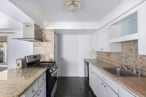 Kitchen - 339 E 9th Dr, Mesa, AZ 85210 photo 1 of 2
