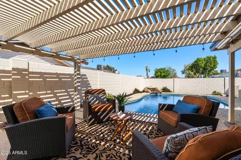 2218 W Curry St, Chandler, AZ 85224