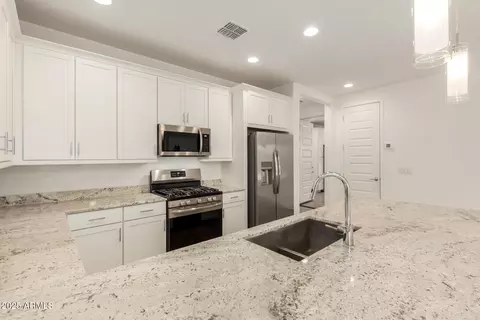 547 S Avocet St, Gilbert, AZ 85296 photo 12