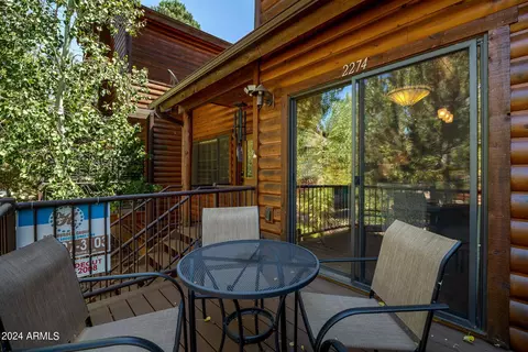 2274 Overgaard Springs Loop, Overgaard, AZ 85933