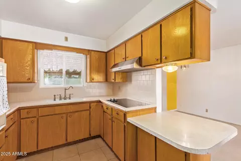 5445 E Dallas St, Mesa, AZ 85205 photo 11