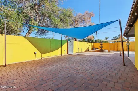 Exterior - 2511 E Pinchot Ave, Phoenix, AZ 85016 photo 7 of 7