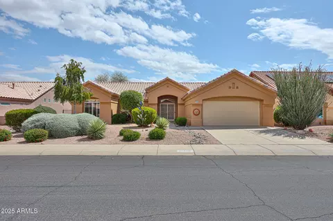 22409 N Cheyenne Dr, Sun City West, AZ 85375