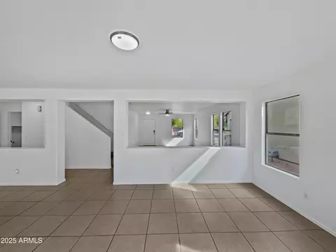 Living - 217 E Gwen St, Phoenix, AZ 85042 photo 5 of 5
