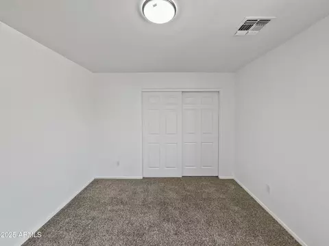 Bedroom - 217 E Gwen St, Phoenix, AZ 85042 photo 4 of 4