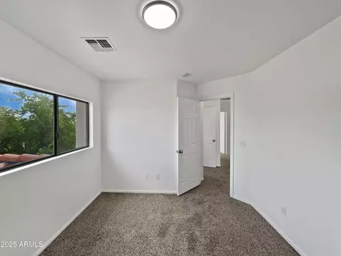 Bedroom - 217 E Gwen St, Phoenix, AZ 85042 photo 3 of 4