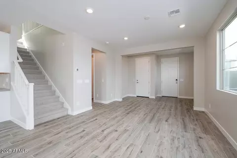 1571 E Tiffany Way, Gilbert, AZ 85298 photo 12