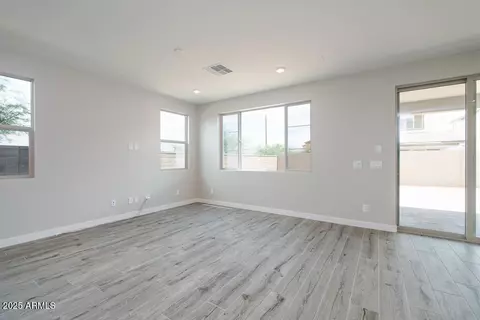 1571 E Tiffany Way, Gilbert, AZ 85298 photo 8