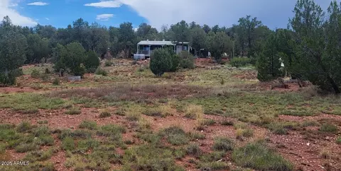 Exterior - 484 W Cone Ln, Ash Fork, AZ 86320 photo 5 of 11