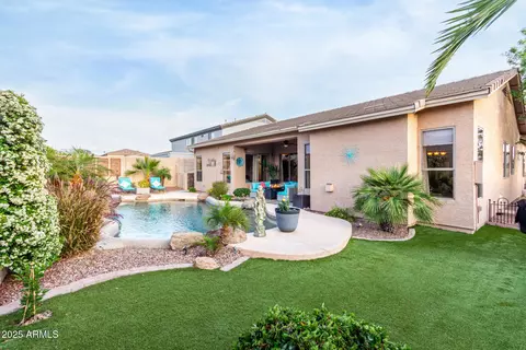 Exterior - 9908 E Medina Ave, Mesa, AZ 85209 photo 7 of 21