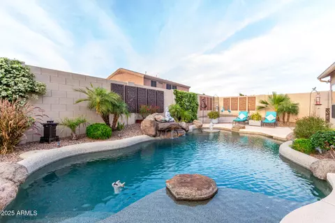 Exterior - 9908 E Medina Ave, Mesa, AZ 85209 photo 11 of 21