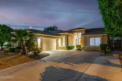 Exterior - 9908 E Medina Ave, Mesa, AZ 85209 photo 3 of 21