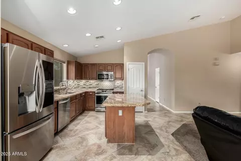4433 W Phalen Dr, Phoenix, AZ 85087 photo 3