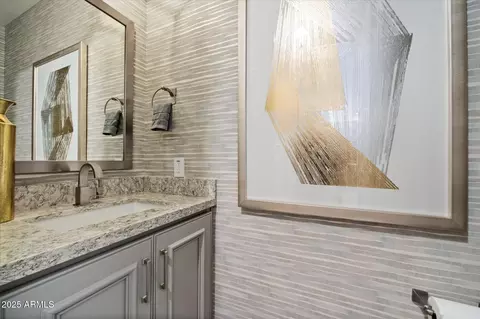 5250 E Deer Valley Dr #206, Phoenix, AZ 85054 photo 4