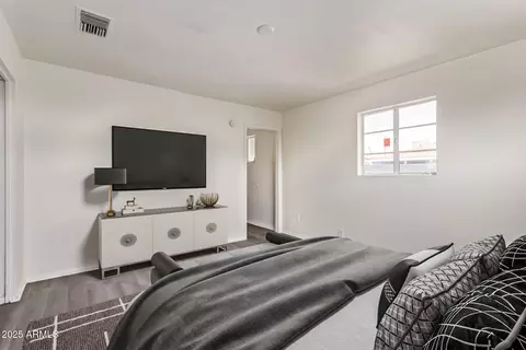 Bedroom - 3222 W Marshall Ave, Phoenix, AZ 85017 photo 1 of 4