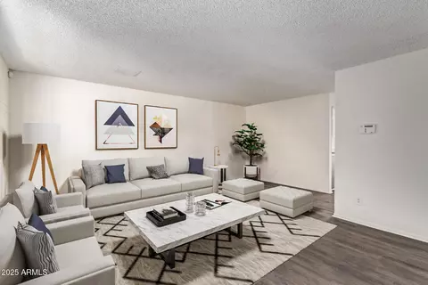 Living - 3222 W Marshall Ave, Phoenix, AZ 85017 photo 1 of 2