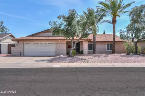 8379 E San Salvador Dr, Scottsdale, AZ 85258