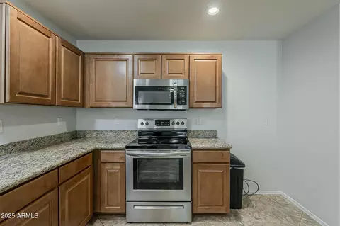 1930 E Parkside Ln, Phoenix, AZ 85024 photo 13