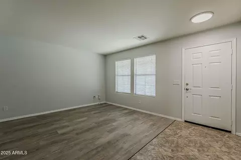 1930 E Parkside Ln, Phoenix, AZ 85024 photo 8
