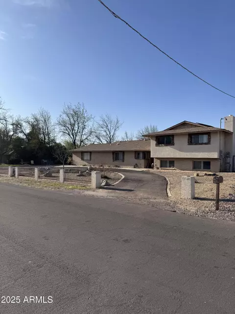 4332 W Monte Cristo Ave W, Glendale, AZ 85306