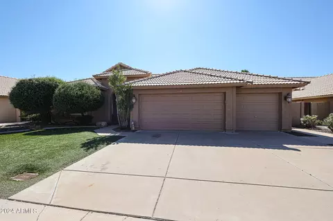 4143 E Rockledge Rd, Phoenix, AZ 85044 photo 3