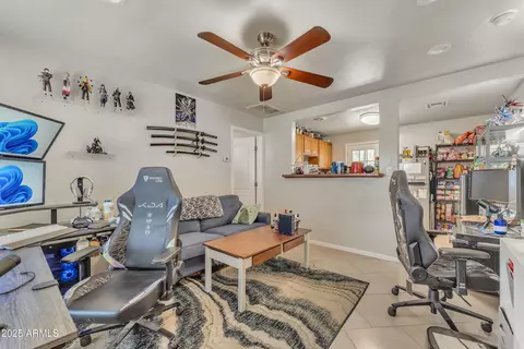 Living - 1024 E Mitchell Dr, Phoenix, AZ 85014 photo 3 of 5