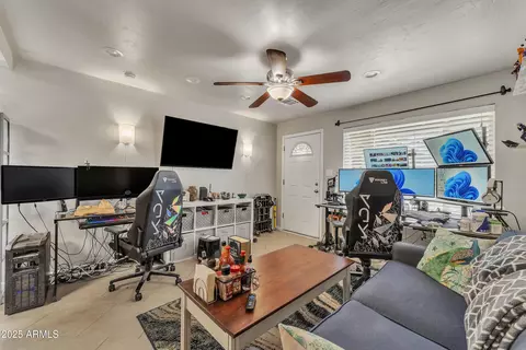 Living - 1024 E Mitchell Dr, Phoenix, AZ 85014 photo 4 of 5