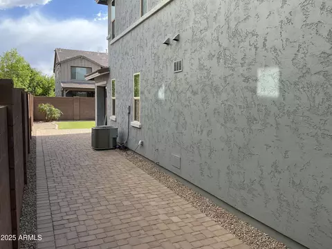 4253 E Palo Verde St, Gilbert, AZ 85296 photo 11