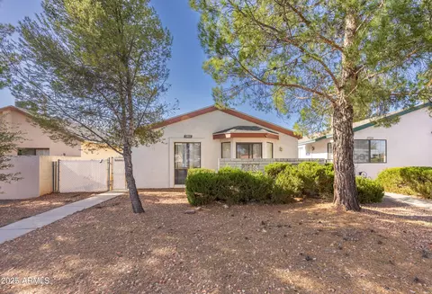 5220 Desert Shadows Dr, Sierra Vista, AZ 85635