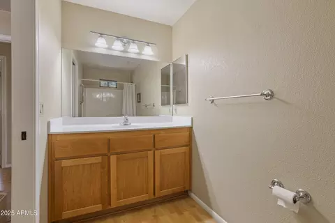 Bath - 4333 N Mistletoe Drive Dr, Pine, AZ 85544 photo 2 of 3