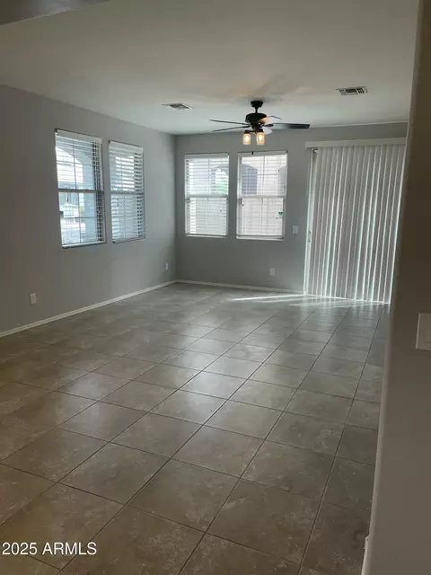 323 N 56th Pl, Mesa, AZ 85205 photo 7