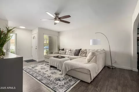 4015 E Hartford Ave, Phoenix, AZ 85032 photo 13